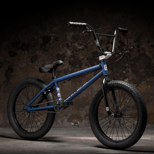 Bicicleta Kink Curb 2023